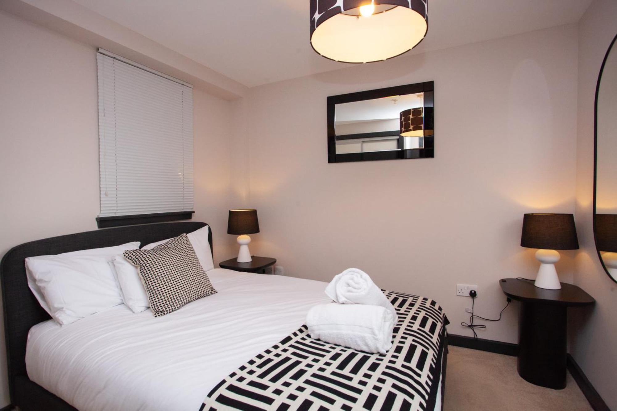 Beautiful Penthouse In Centre Location