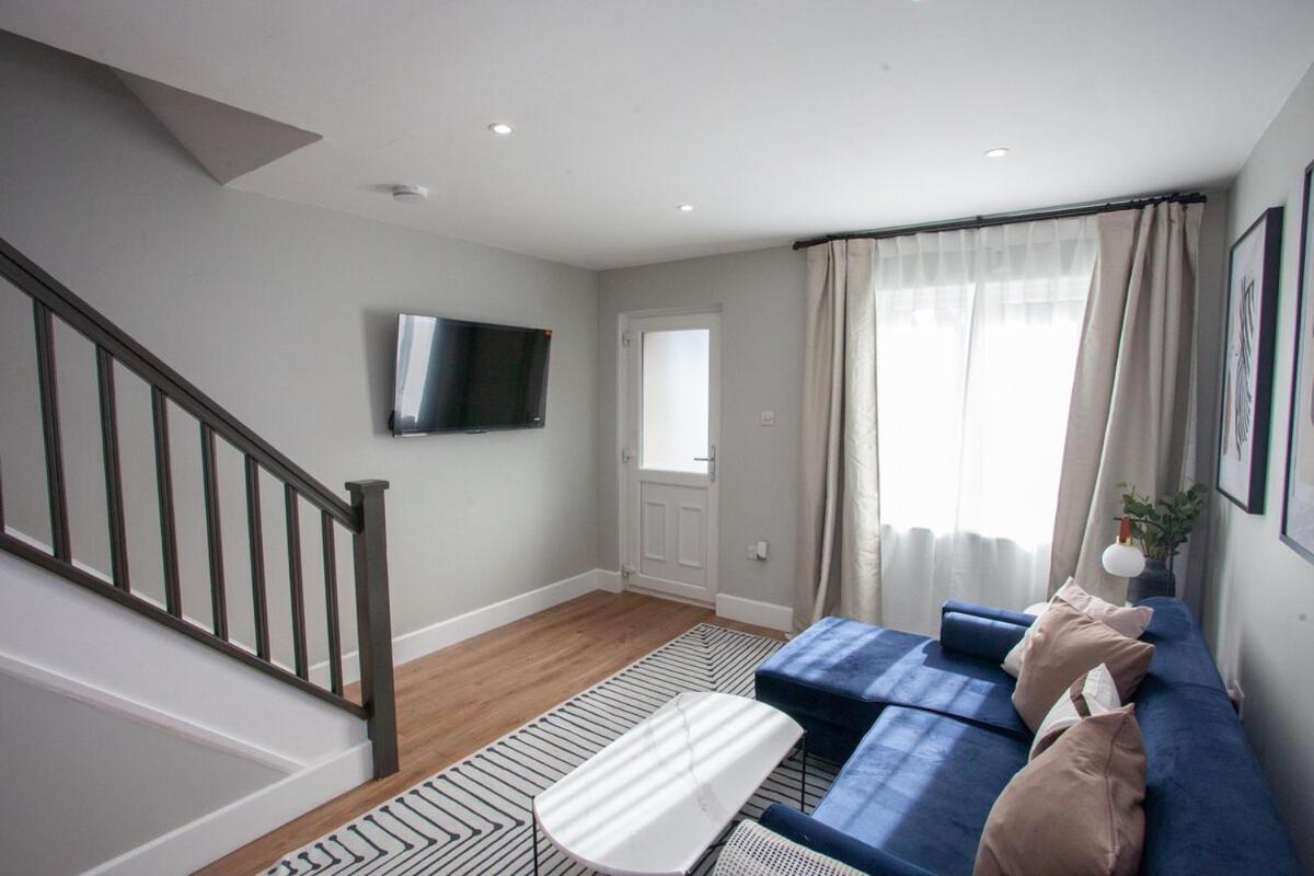 Holiday home Stylish And Modern 2 Bed House *