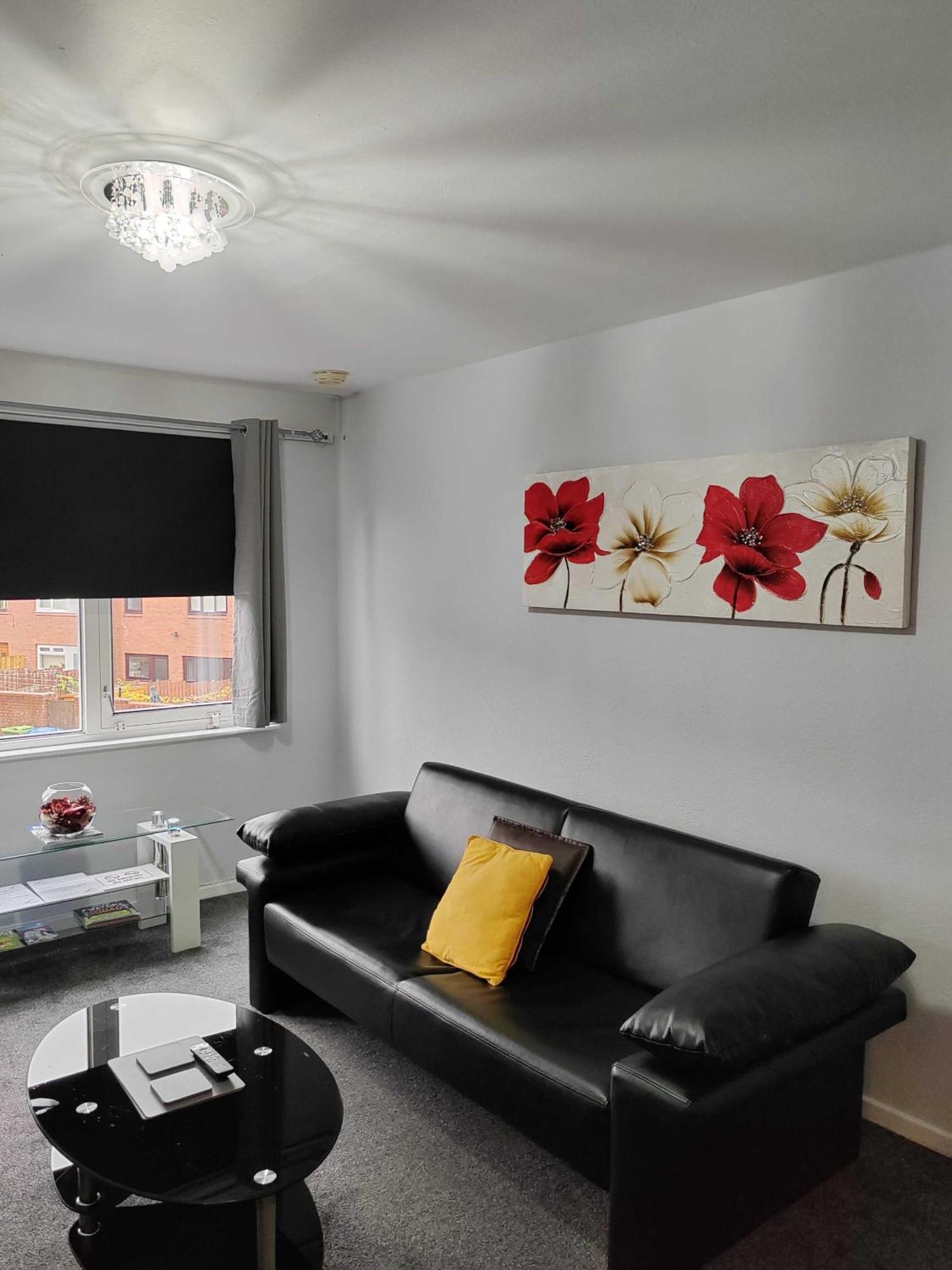 Premier - Maryhill Glasgow