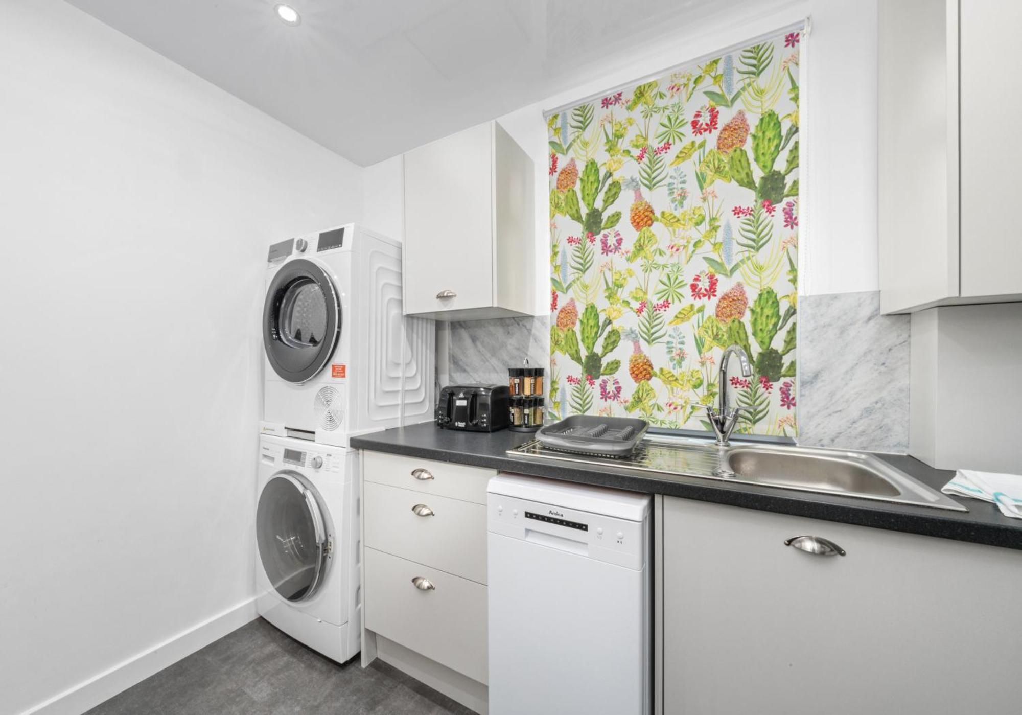 Fraser House By Klass Living Rutherglen Holiday home Glasgow