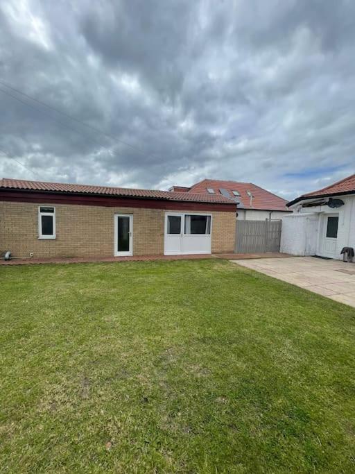 Apartment Entire Private 1 Bedroom - Guest In *