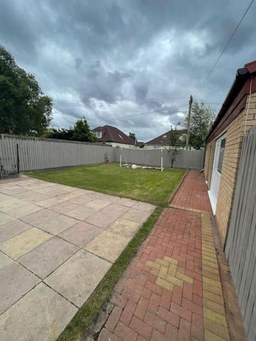 Entire Private 1 Bedroom - Guest In