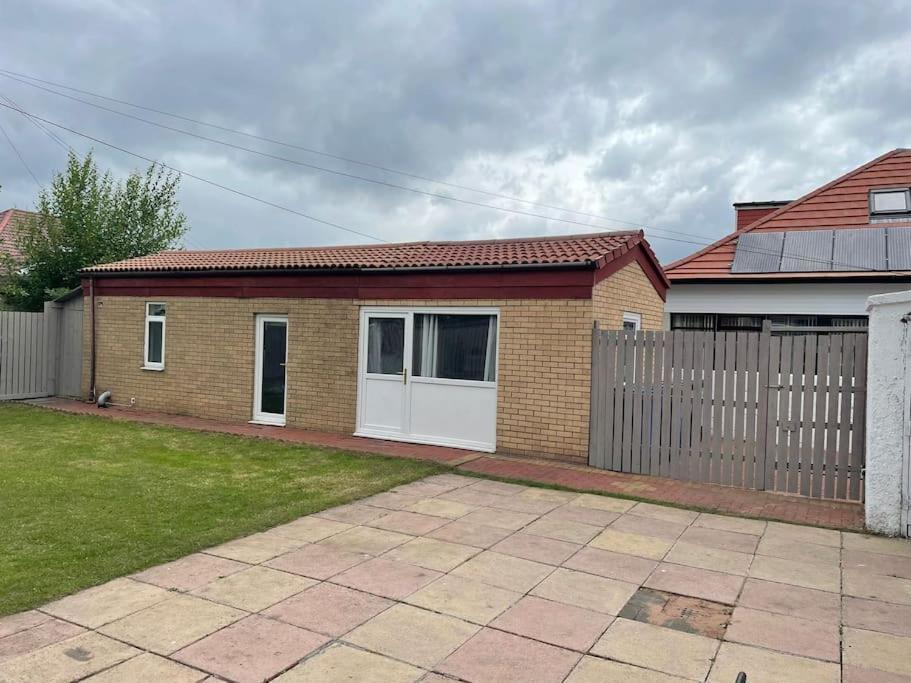 Apartment Entire Private 1 Bedroom - Guest In Glasgow