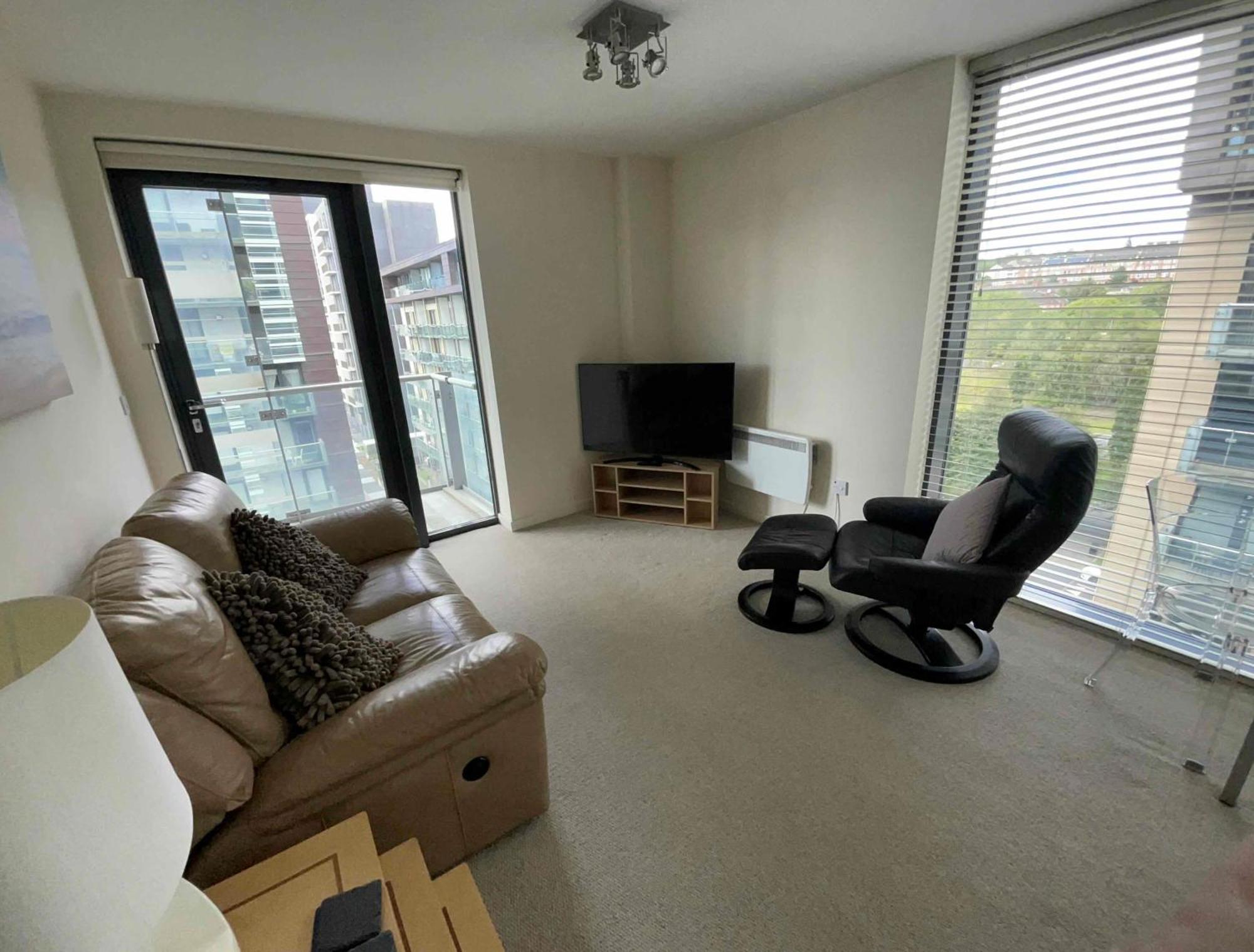 Apartment Harbour River West End *