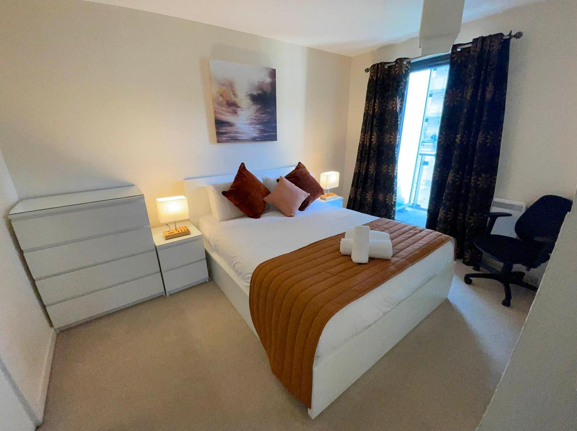 Harbour River West End Apartment *