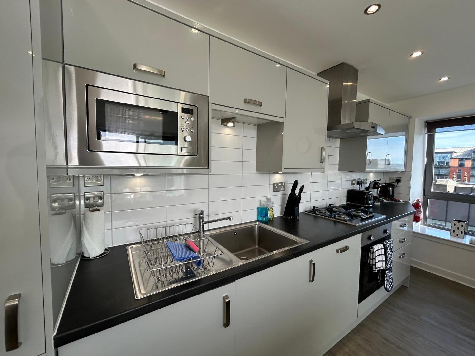 Principal - Clyde Waterfront * Glasgow