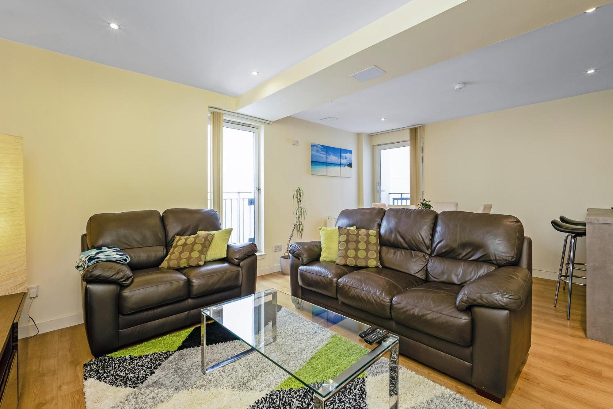 Bell Street Apartment