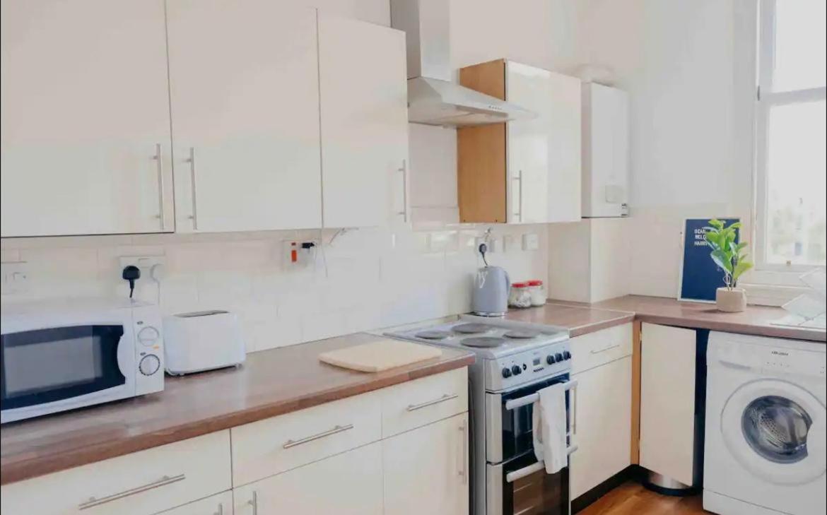 1 Bedroom Apartment Glasgow