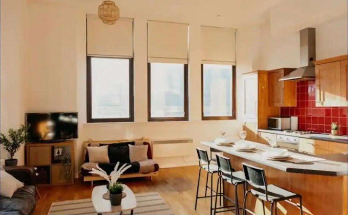 Centre Apartment *