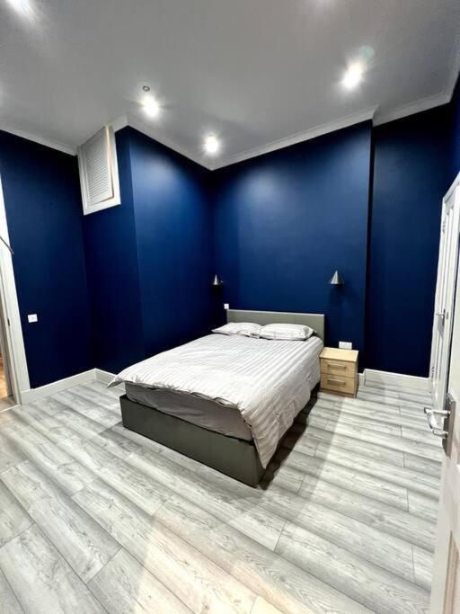 Apartment Queens Park Area, Beautiful Vibrant Ground Floor Lovely Glasgow