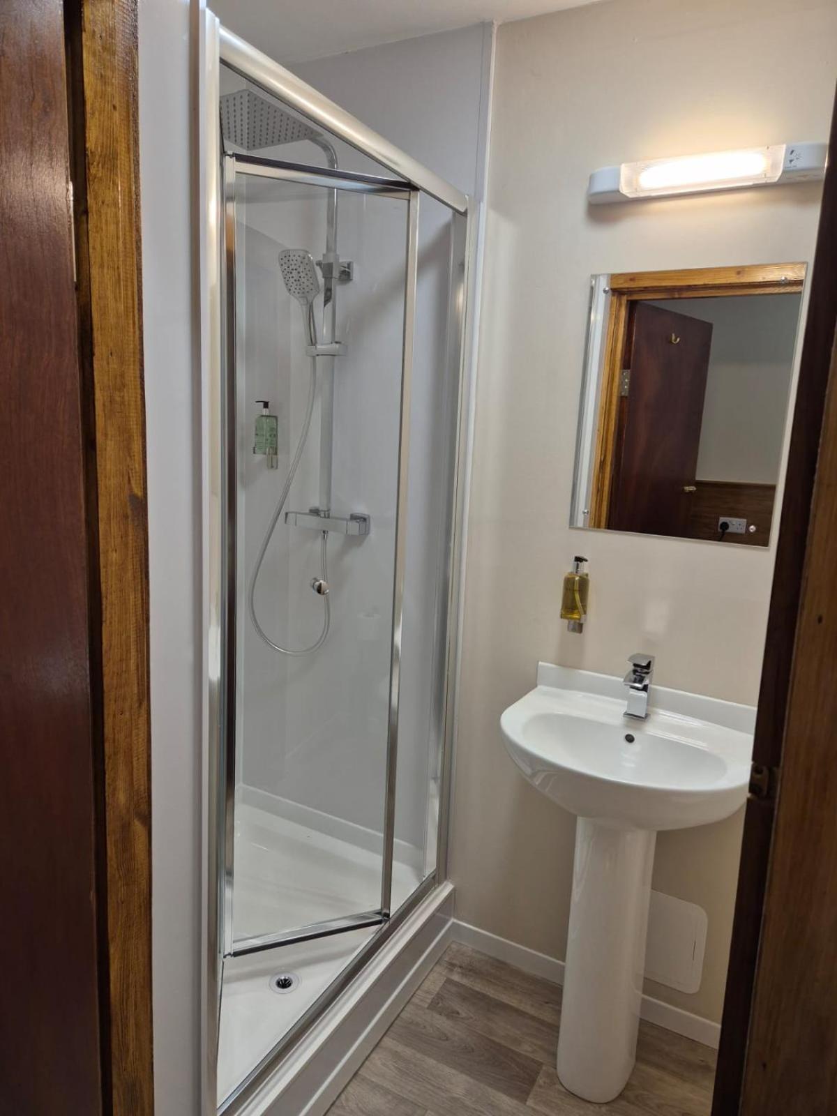 Hotel Douglas 3*