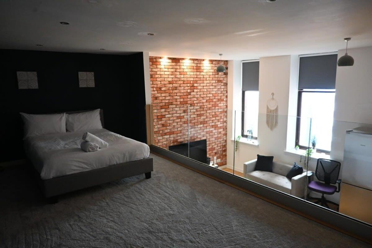 Stunning Centre Duplex