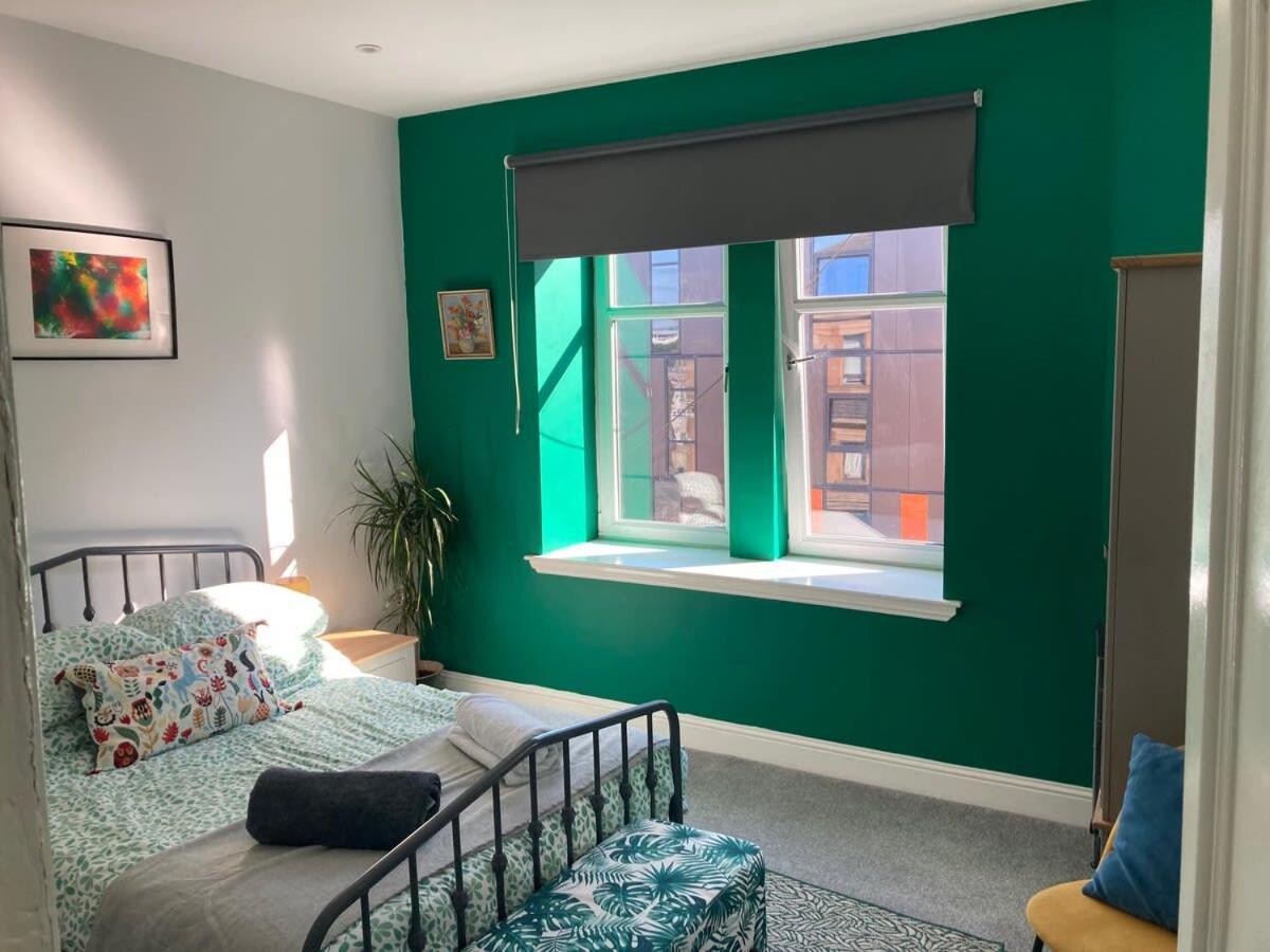 Apartment 2 Bedroom Oasis In Centre