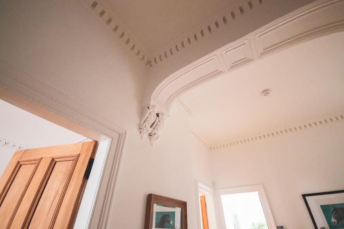 Stunning 3 Bed Flat In The Heart Of The West End Glasgow