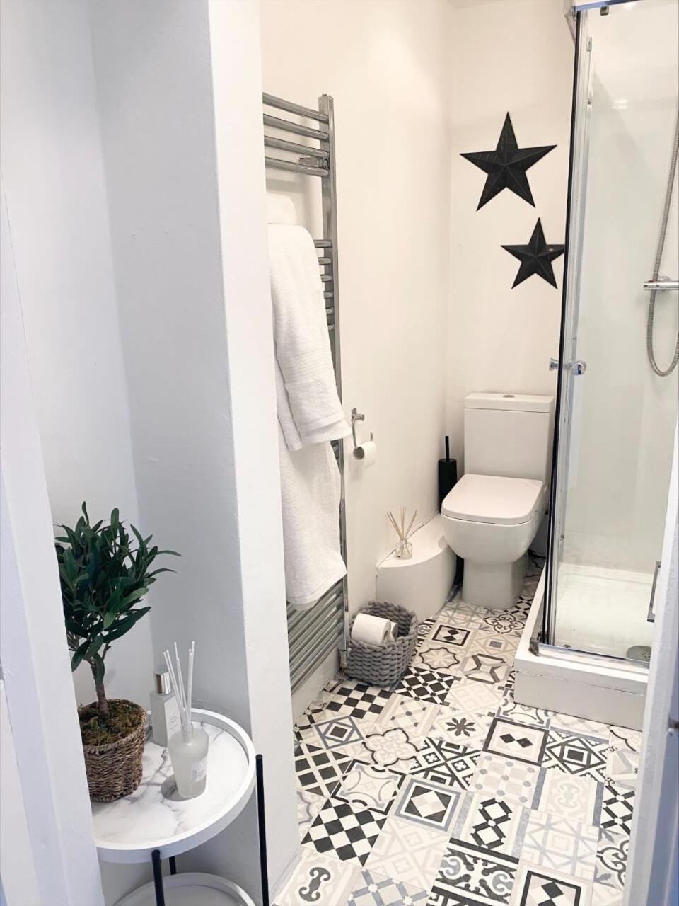 Boutique West End - 'the Nook' Holiday home *