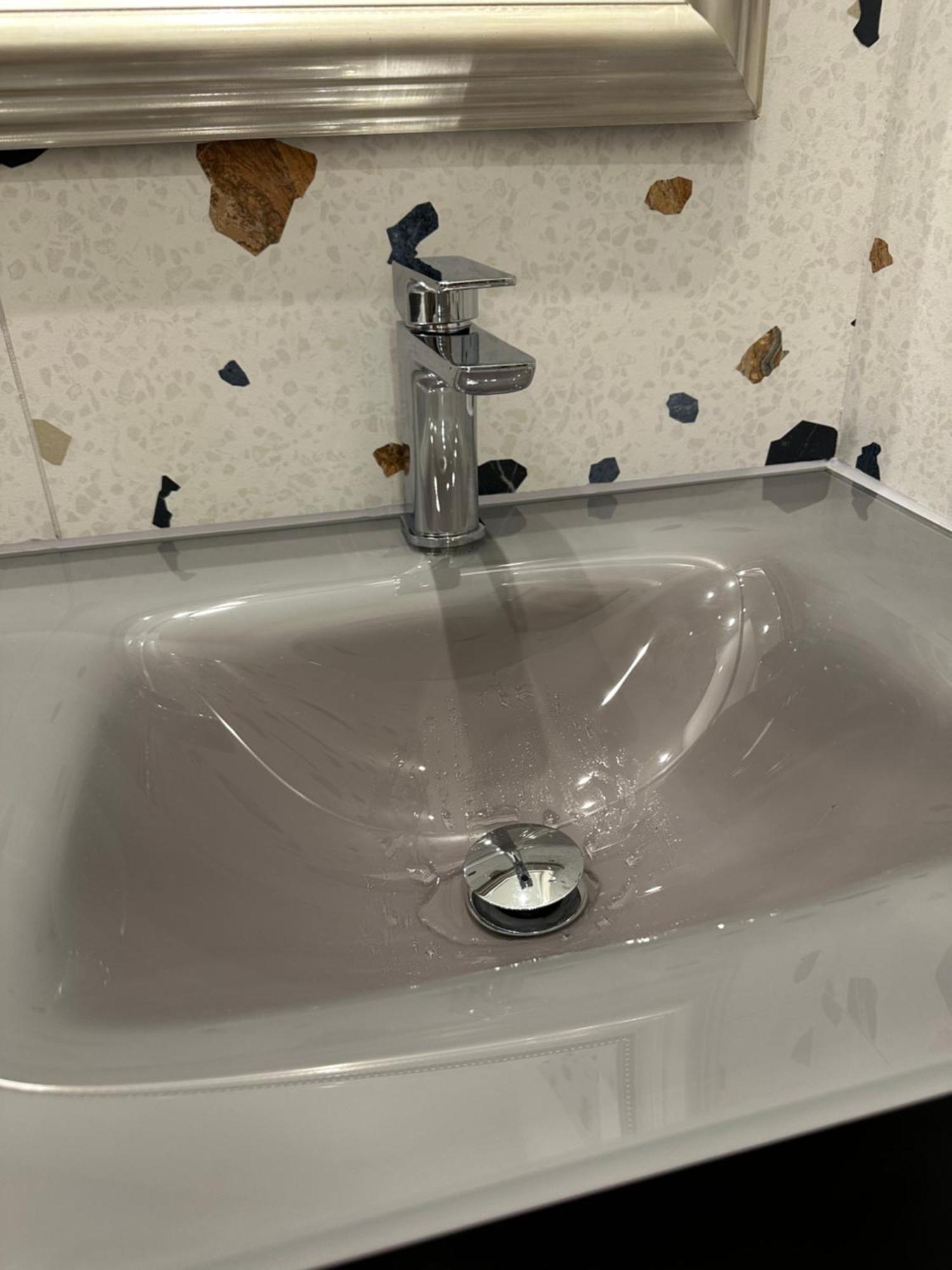 Stunning 2 Bedroom * Glasgow