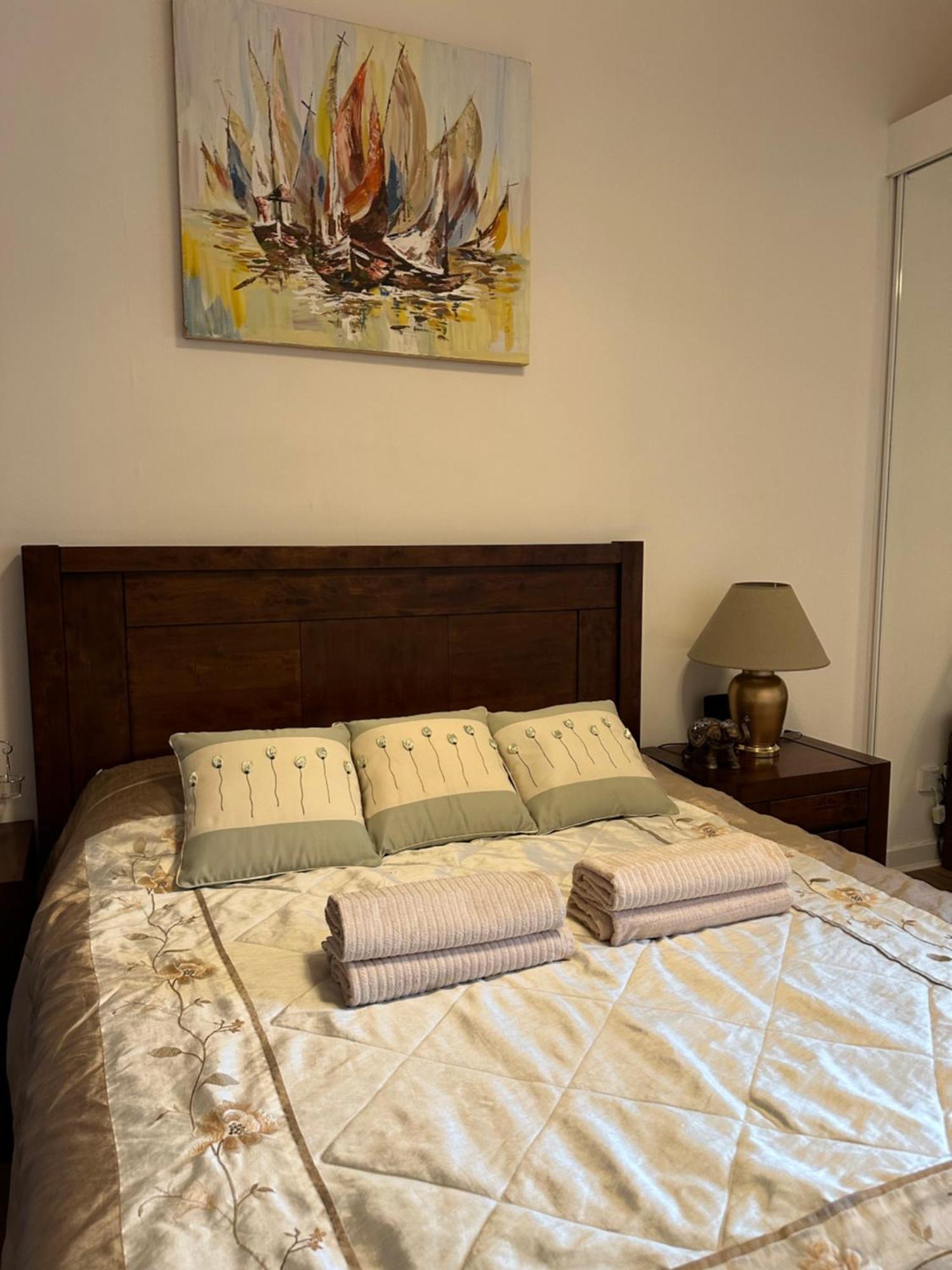 Stunning 2 Bedroom * Glasgow