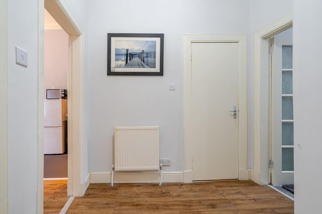 Apartment Stunning Ground Floor Flat In Southside.