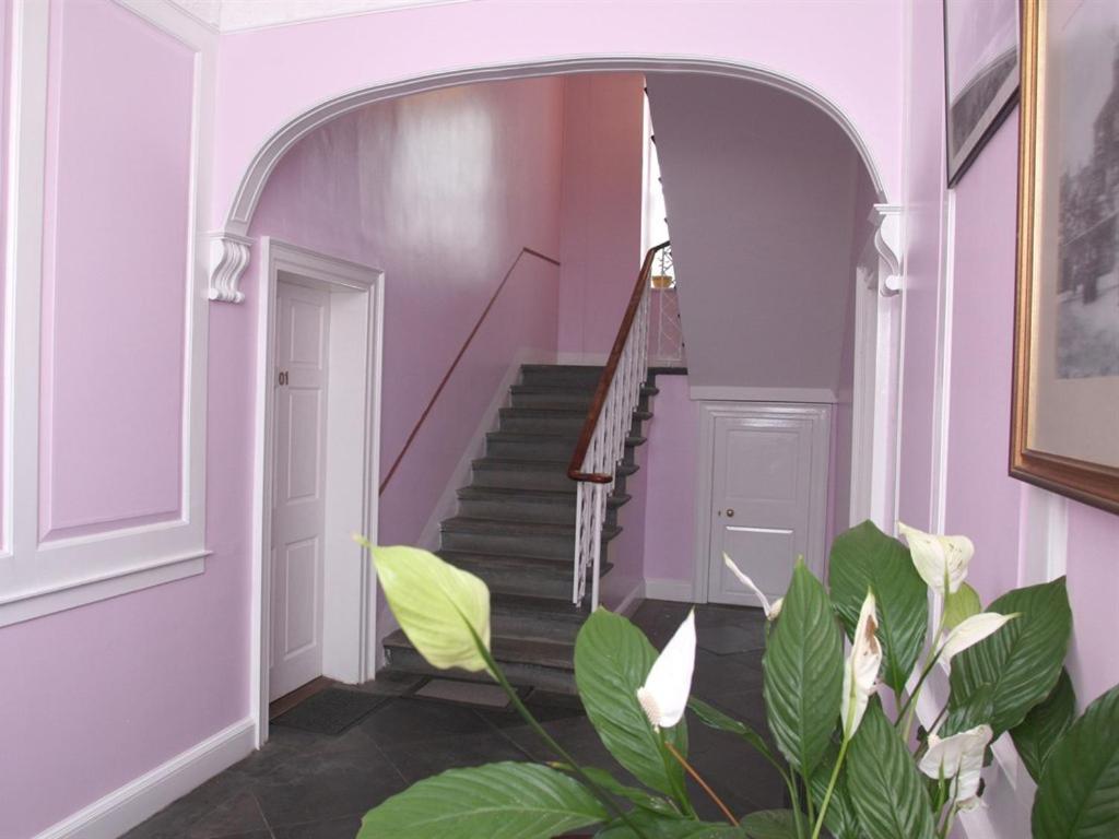 Charlotte Service Aparments Apartment Glasgow