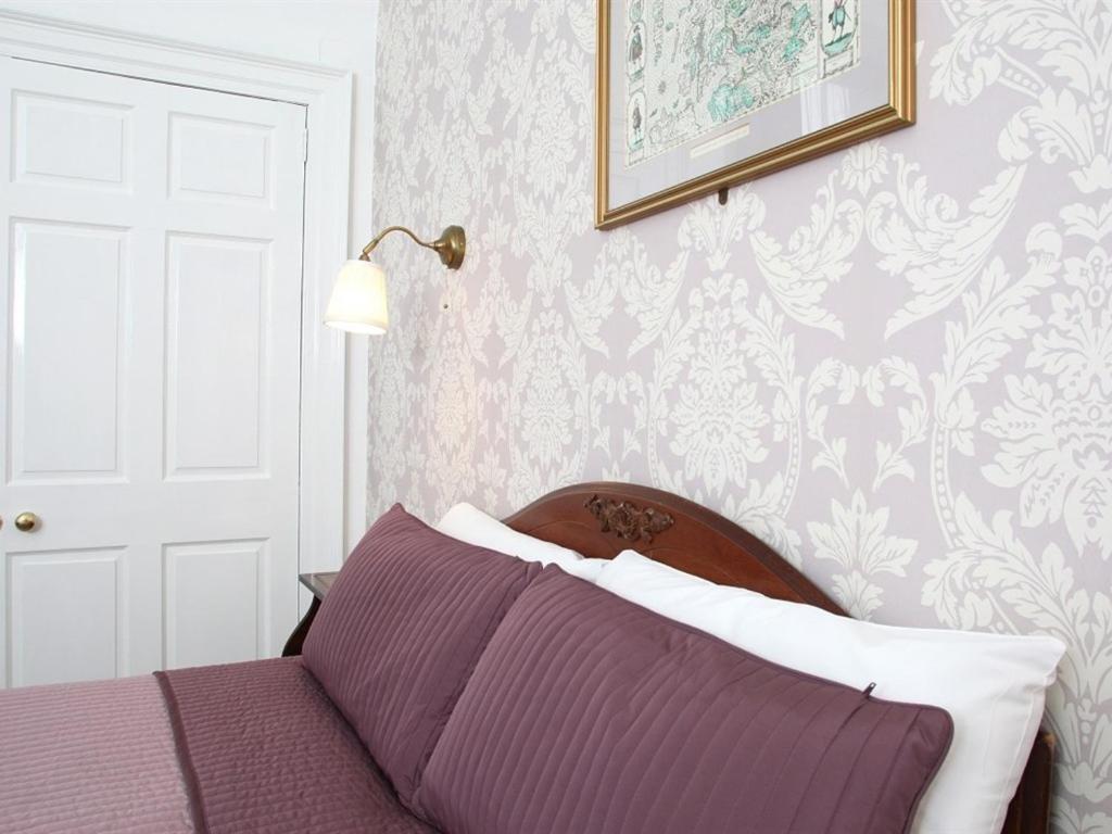 Charlotte Service Aparments * Glasgow