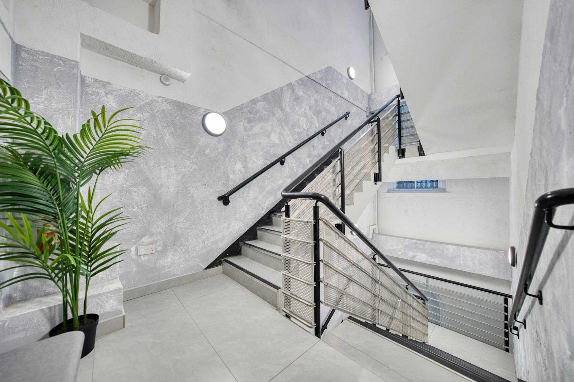 Apartment Stunning Station 1 Bed A7 *
