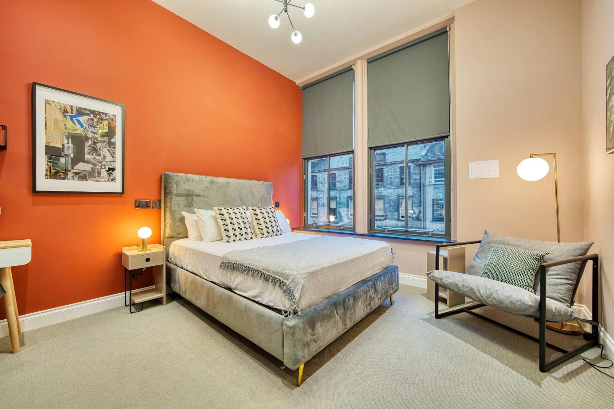 Large Station 2 Bed A2 Apartment