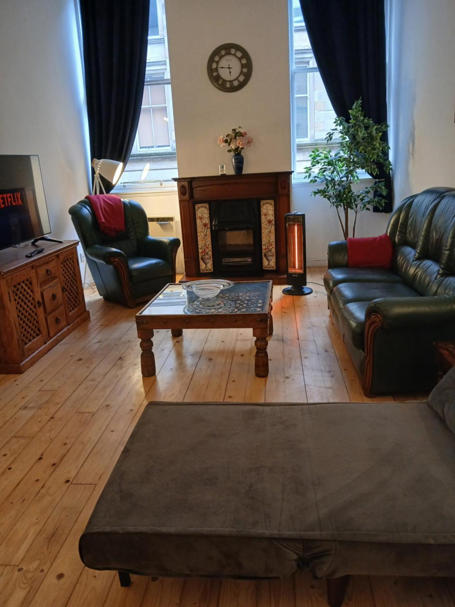 Apartment Downtown City Dwelling - 3 People Glasgow