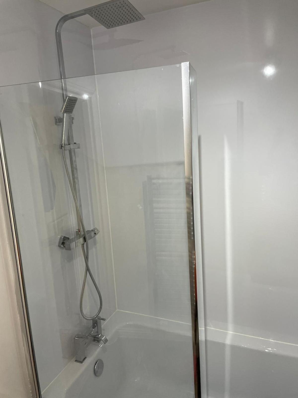 Apartment 3 Bed ,2 Bedroom Near Centre *