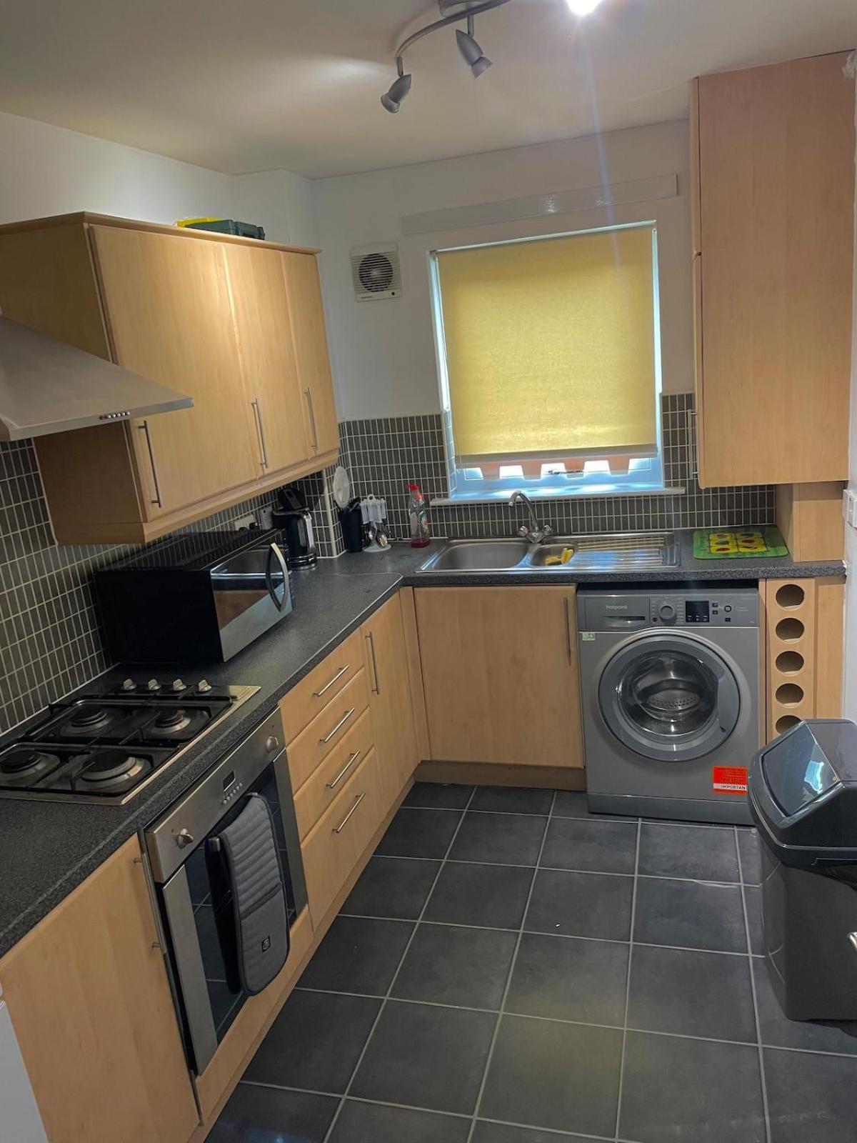 Apartment 3 Bed ,2 Bedroom Near Centre