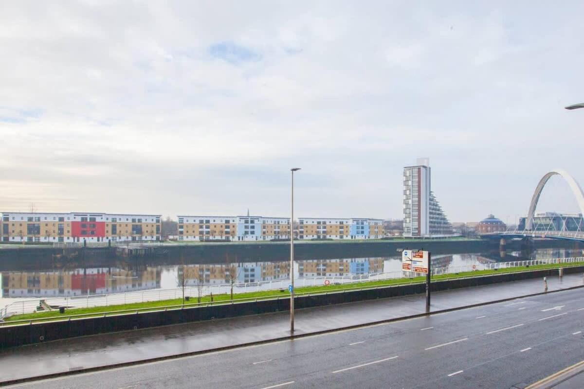 Apartment With River View Next To Hydro *