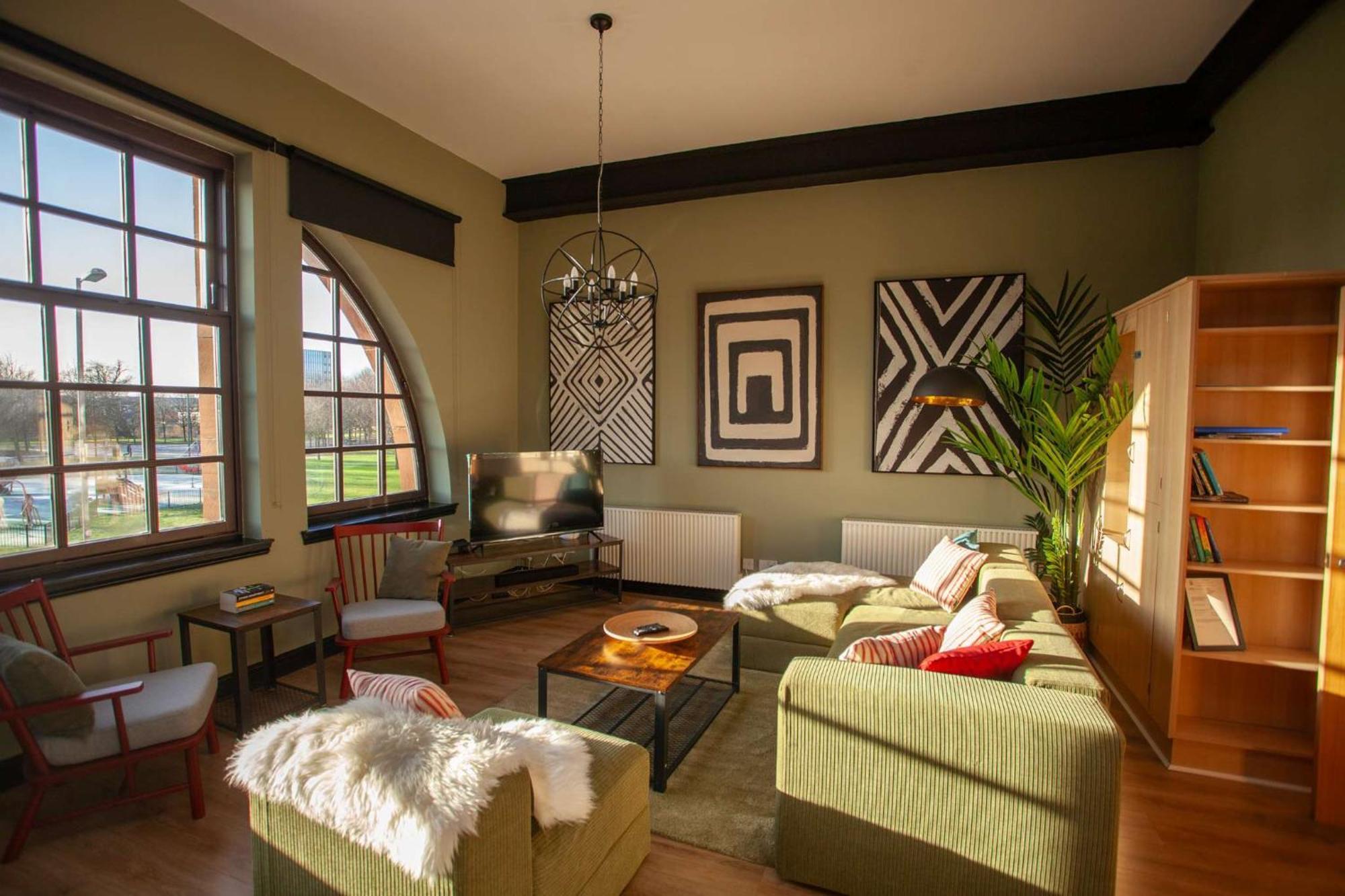 Getaway With Free Parking Holiday home