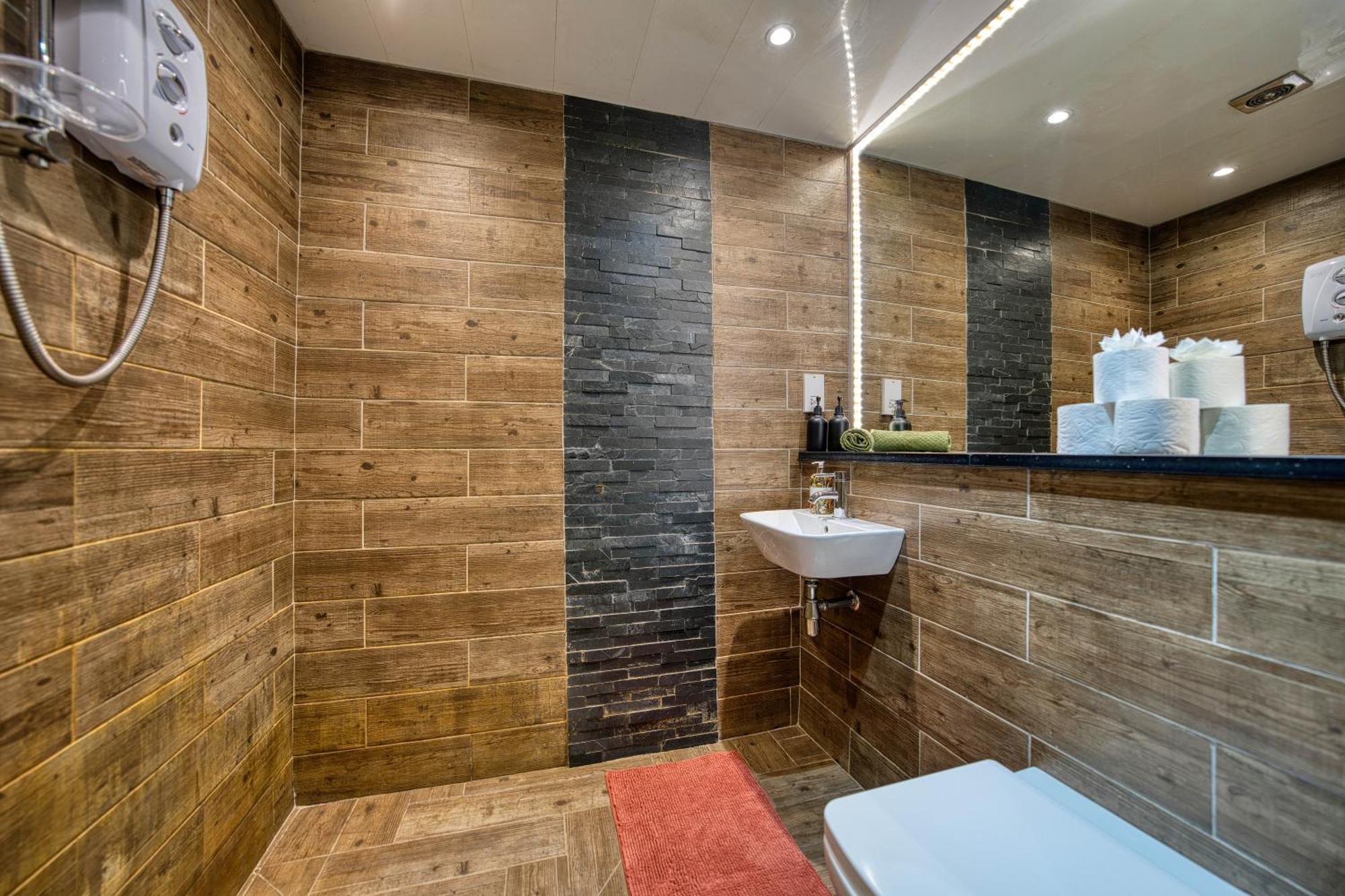 Stylish 3-bedroom In Glasgow