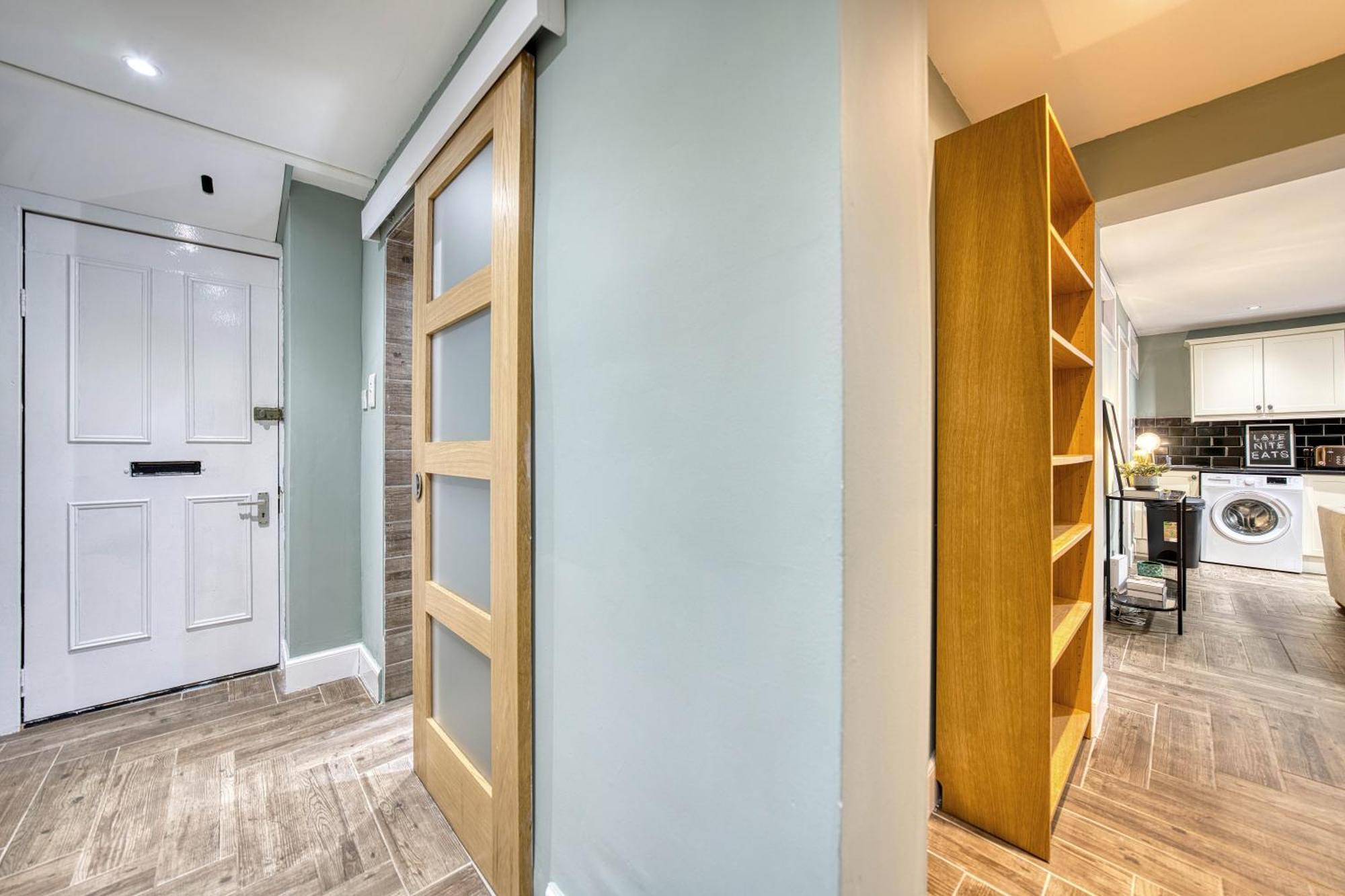 Stylish 3-bedroom In Glasgow
