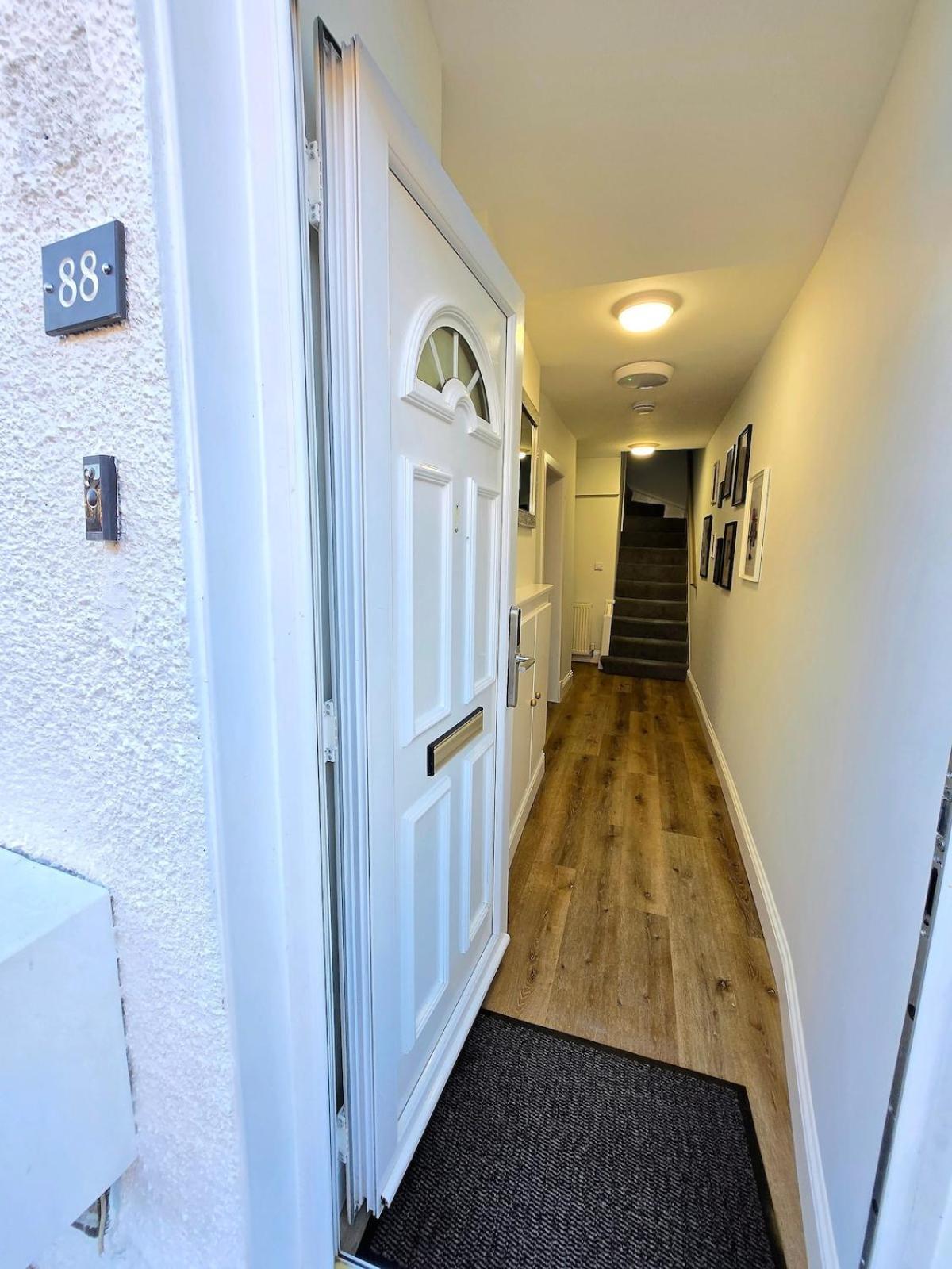 Holiday home 3-bed In Glasgow