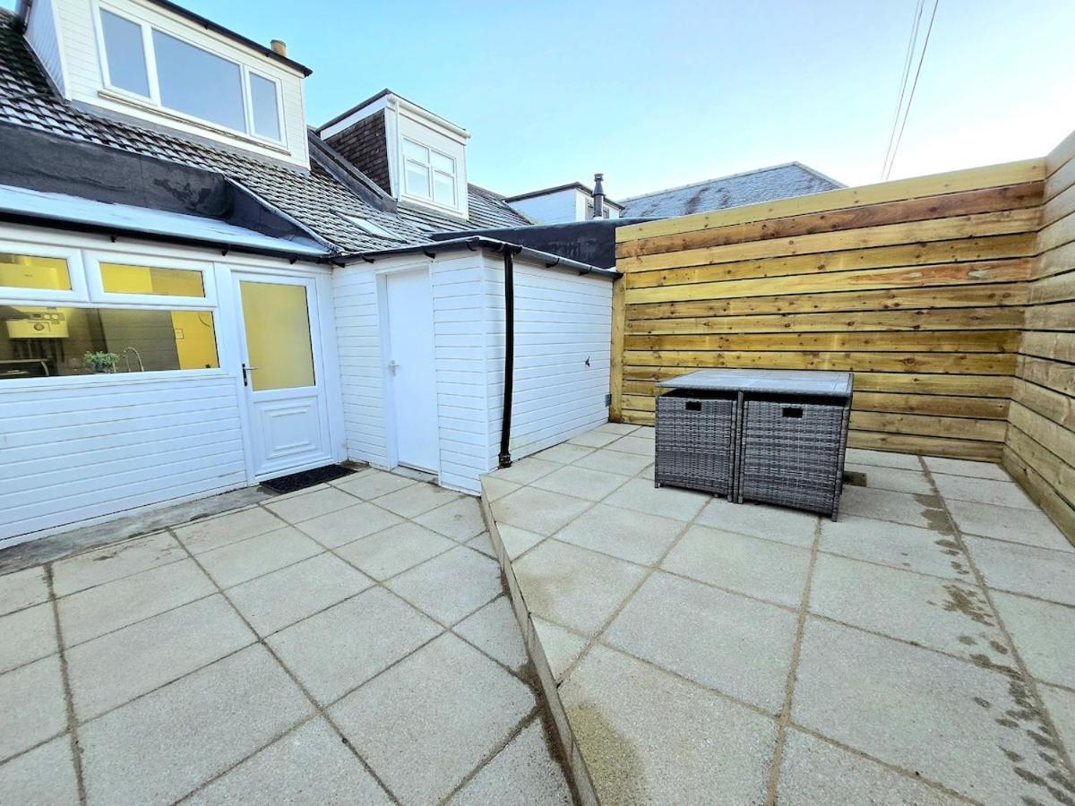 3-bed In Holiday home *