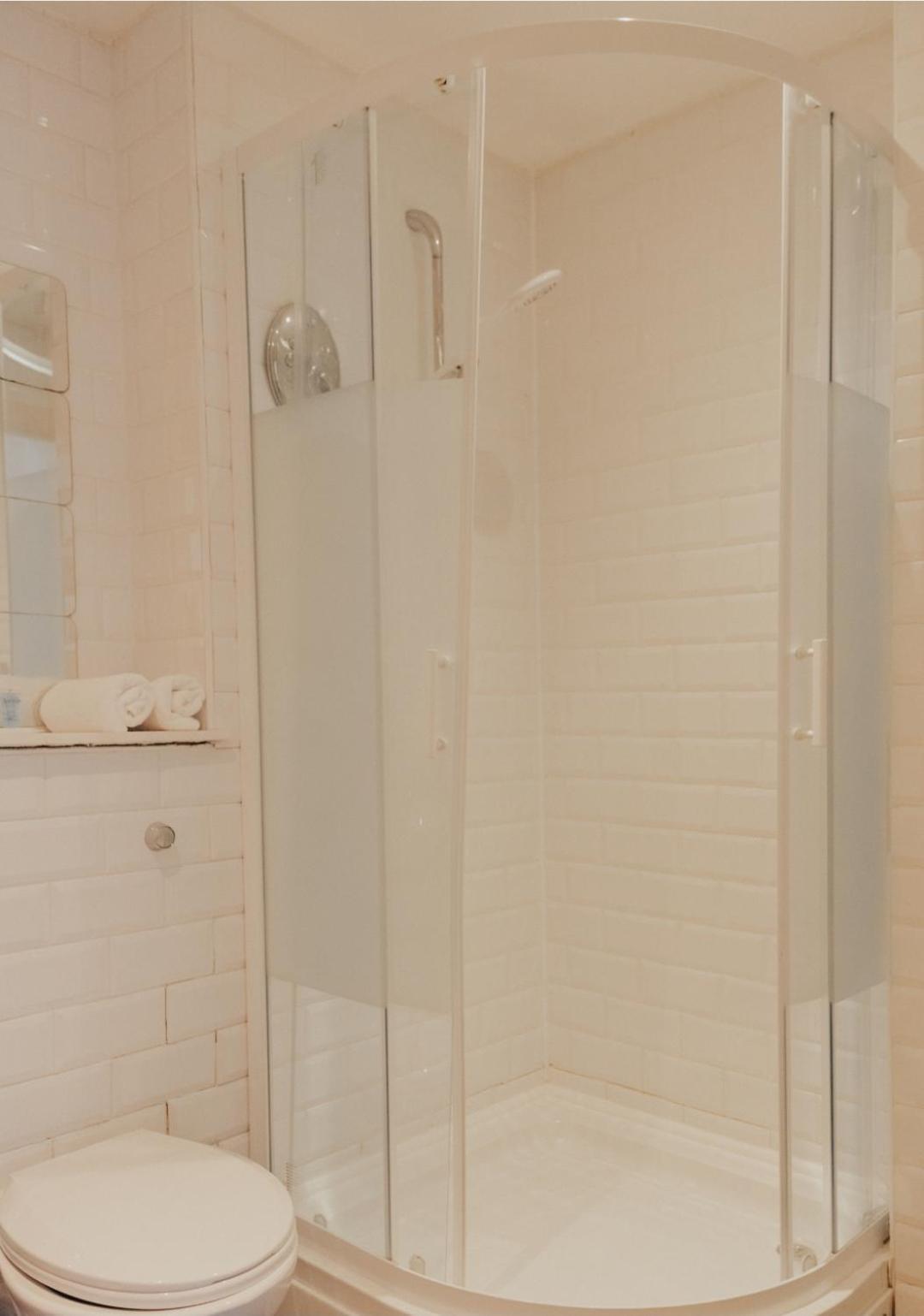 Apartment 2 Bed Renfield St Center Glasgow