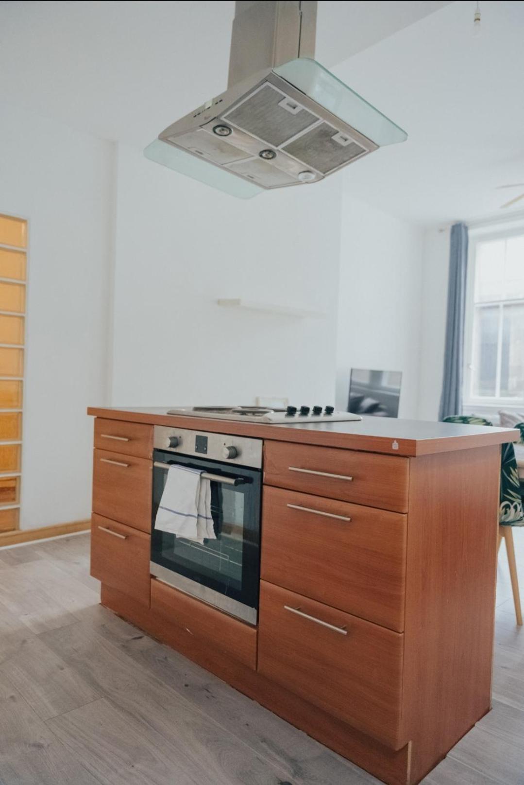 Apartment 2 Bed Renfield St Center Glasgow