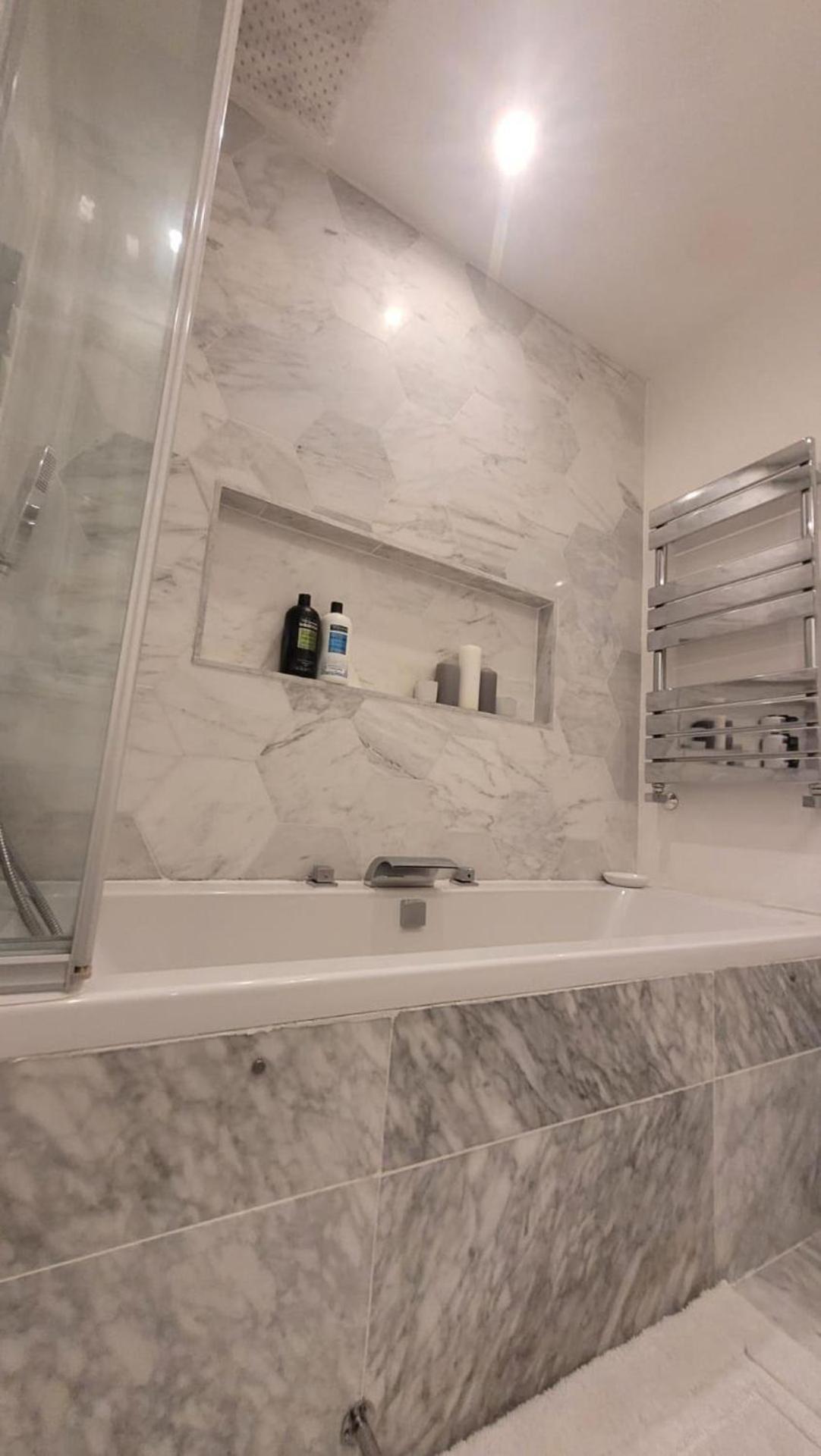Holiday home Stylish Modern 3 Bedroom House Free Parking *