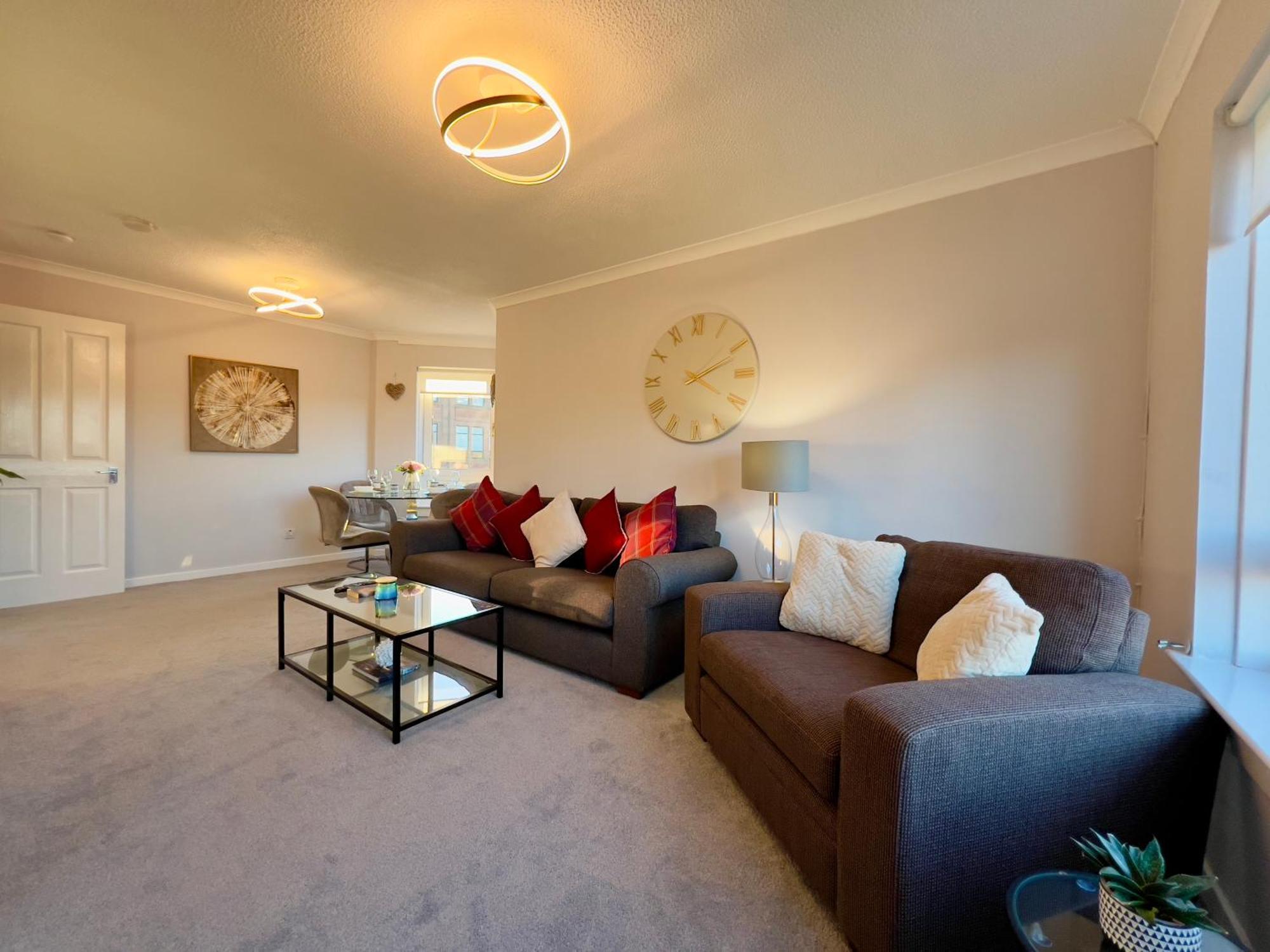 Apartment Chic & Cozy 2-bed Flat In - Free Parking Glasgow