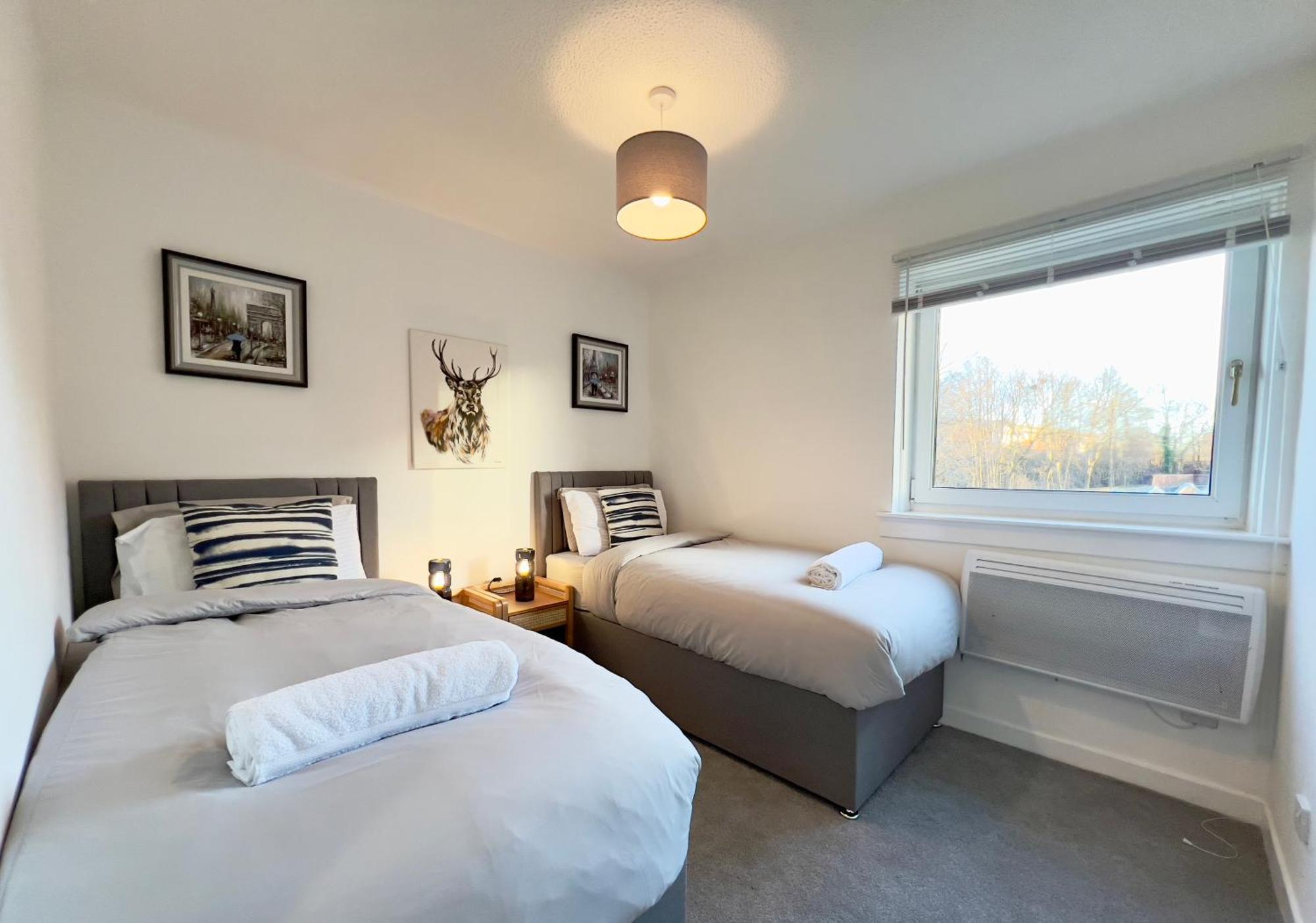 Chic & Cozy 2-bed Flat In - Free Parking Apartment