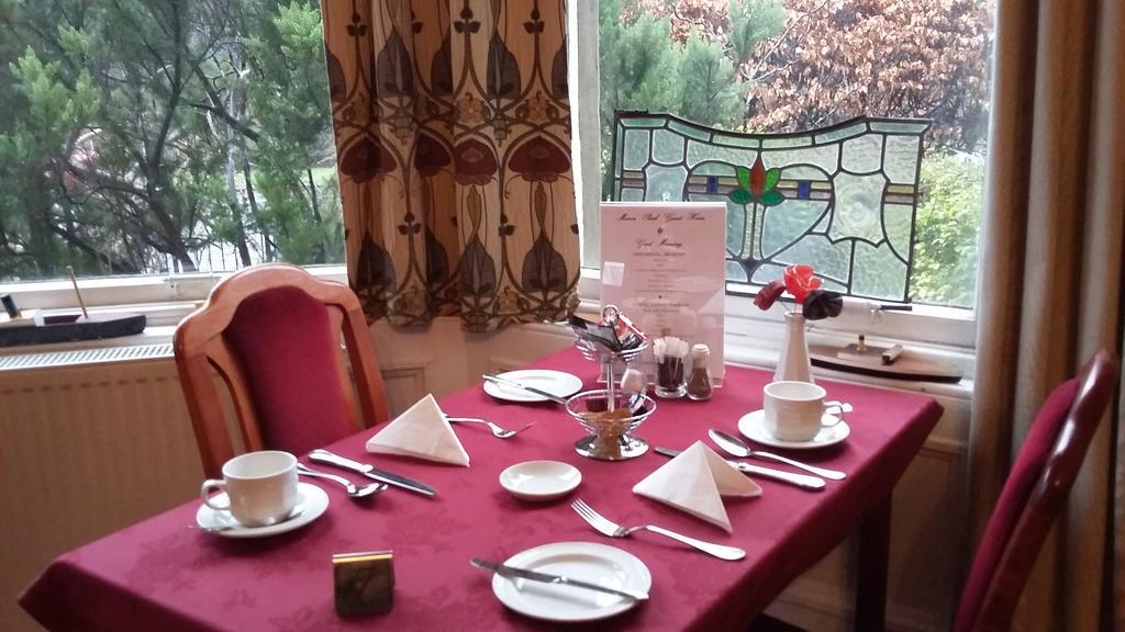 Manor Park 3* Glasgow