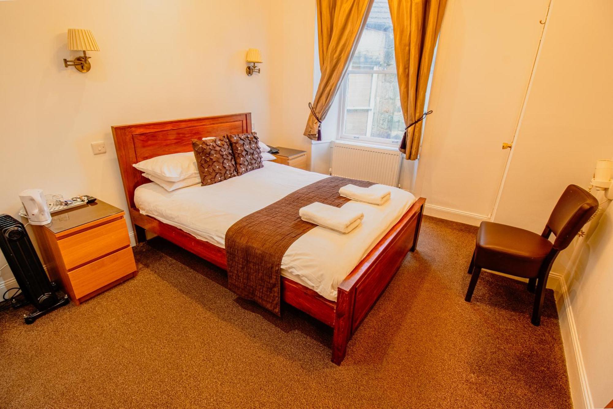 Hotel Sandyford 3*