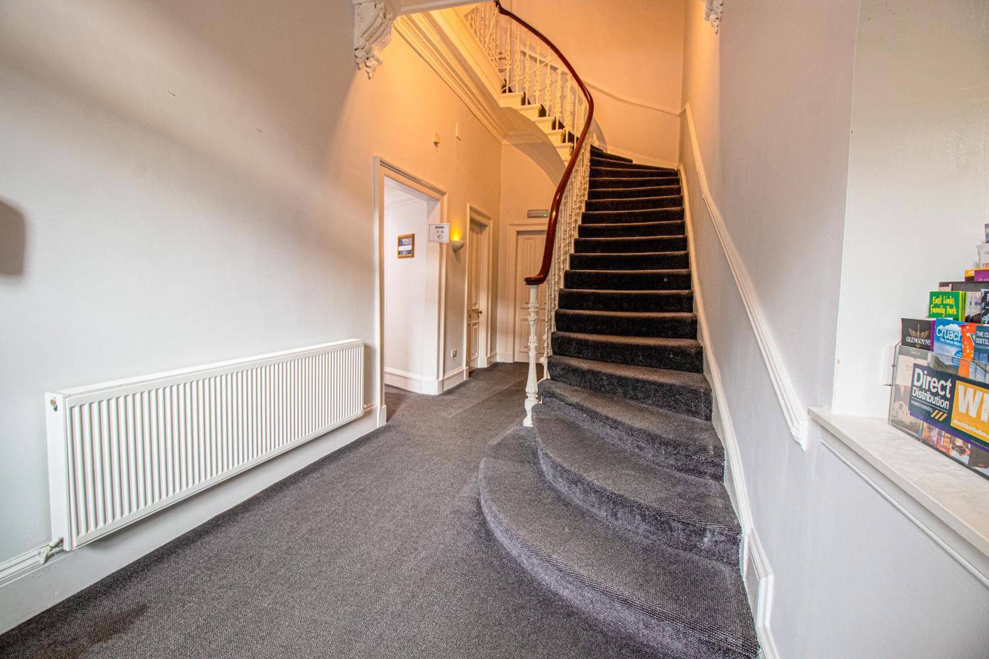 Hotel Sandyford