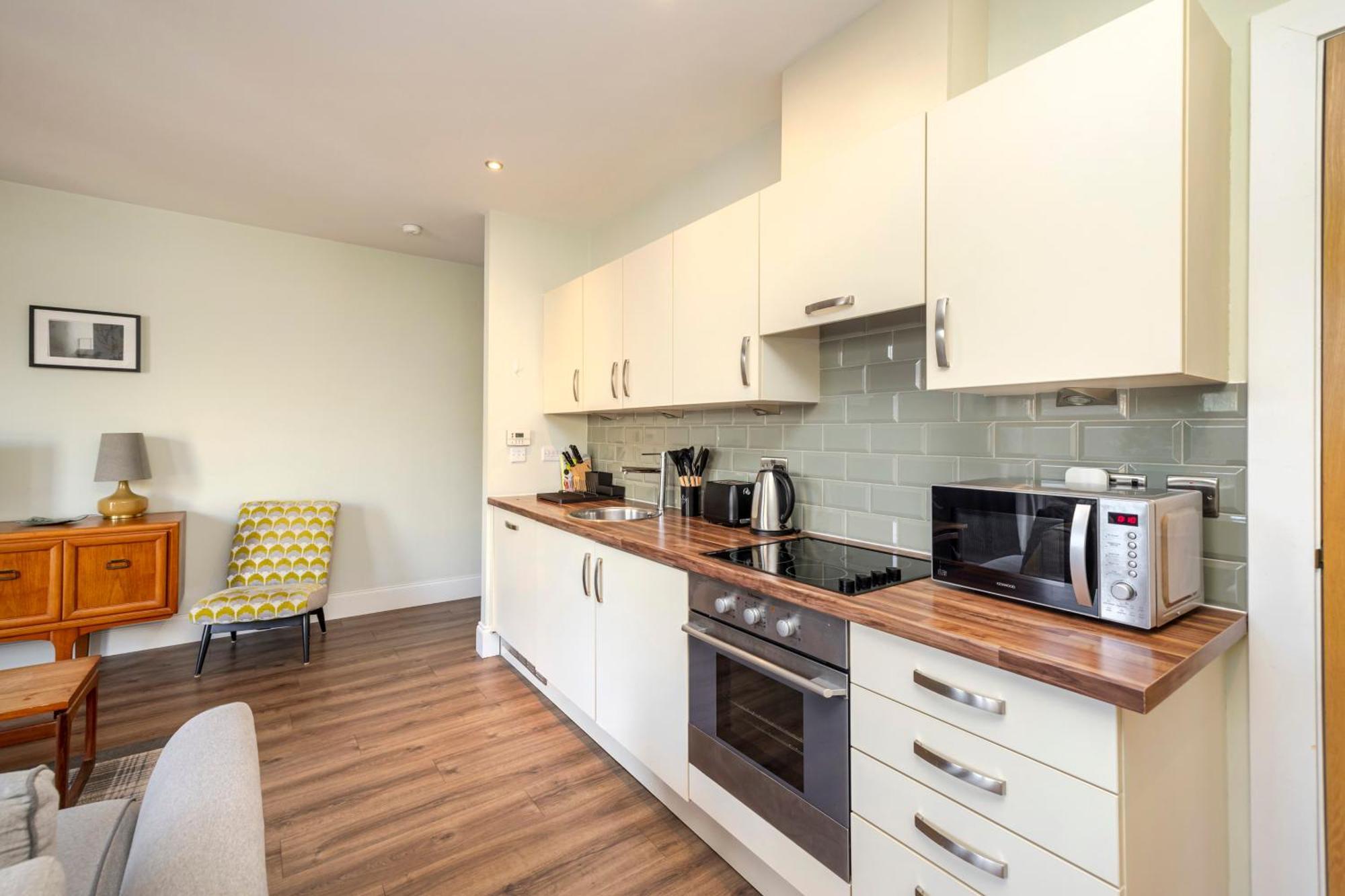 Apartment Joivy Chic Flat With Balcony In Merchant