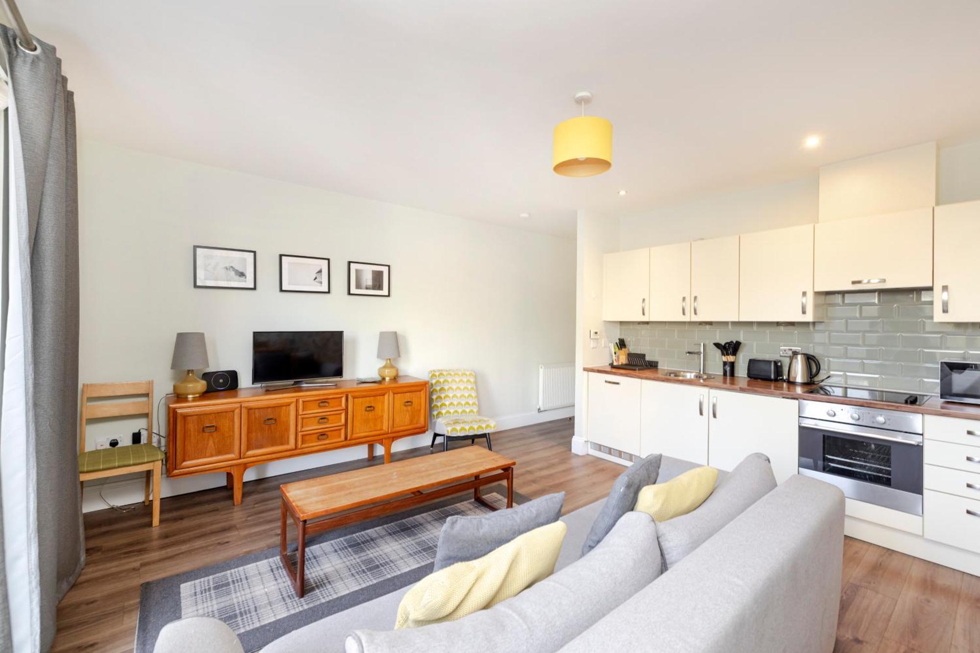 Joivy Chic Flat With Balcony In Merchant Apartment *