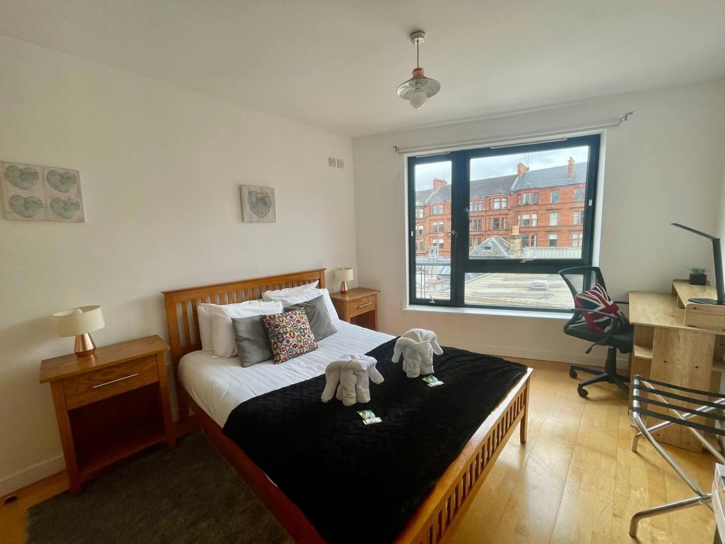 Perfect Location In Heart Of West End Pass The Keys Glasgow