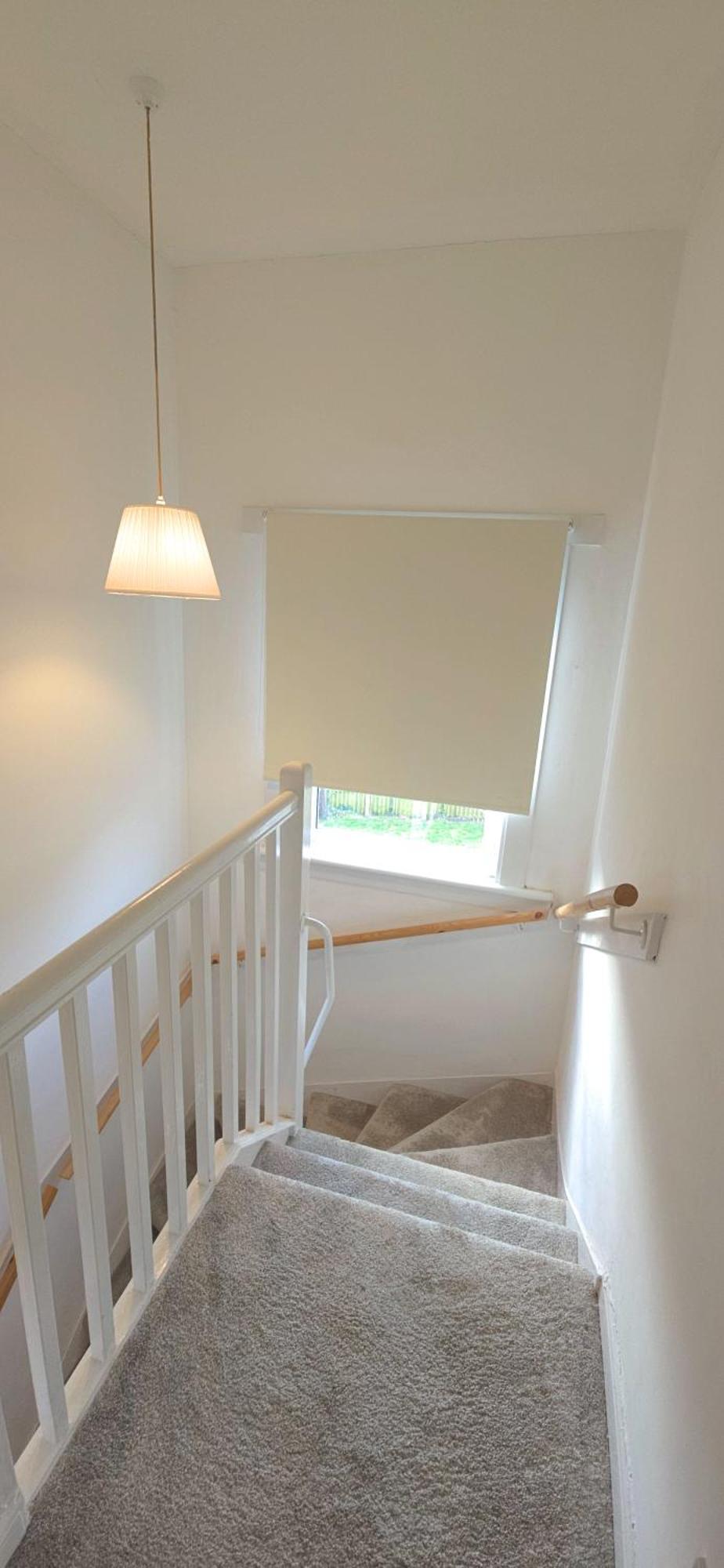 Holiday home - Beautiful Two Bedroom House In & Free Parking Glasgow