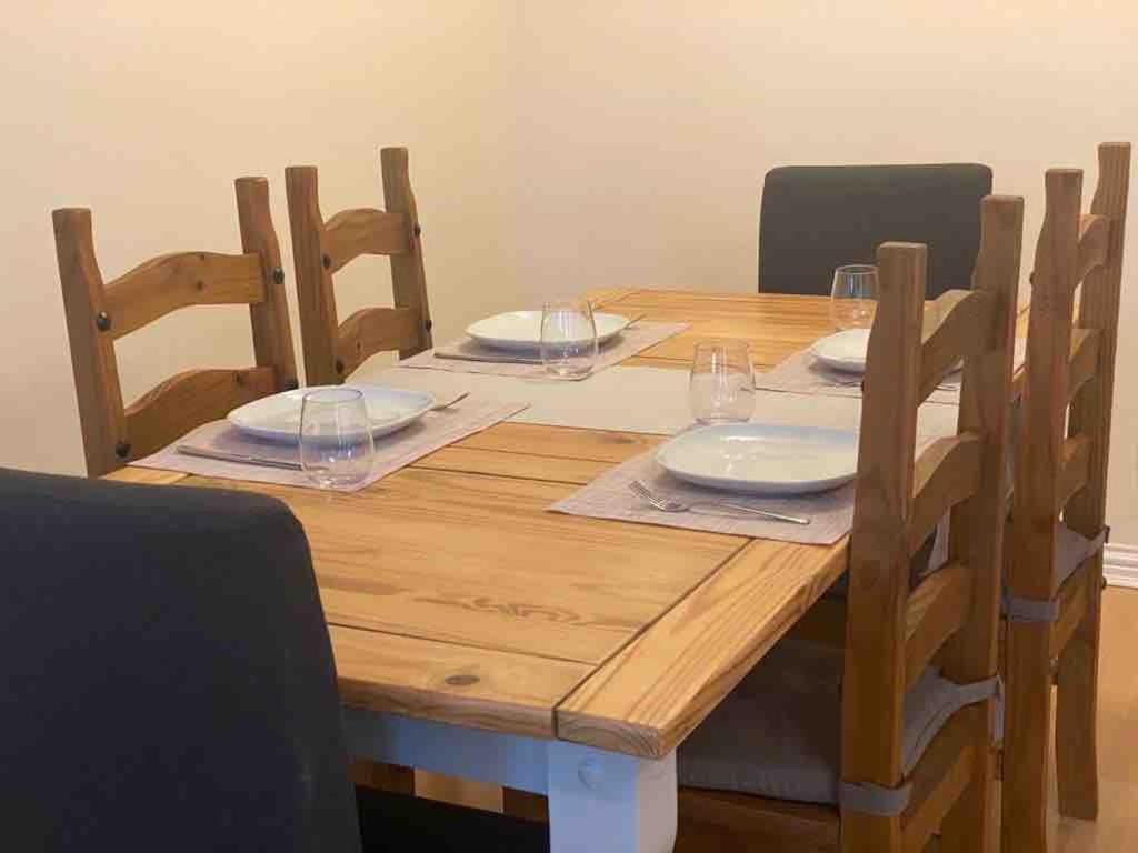 In Heart Of West End- Parking Space- Spacious- Near And Kelvingrove Art Gallery * Glasgow