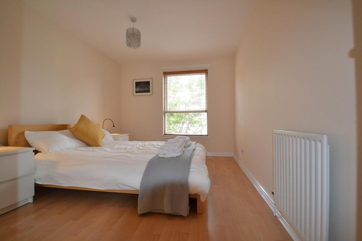 Apartment In Heart Of West End- Parking Space- Spacious- Near And Kelvingrove Art Gallery Glasgow