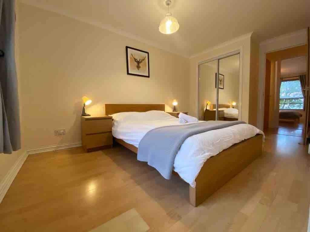 In Heart Of West End- Parking Space- Spacious- Near And Kelvingrove Art Gallery Glasgow